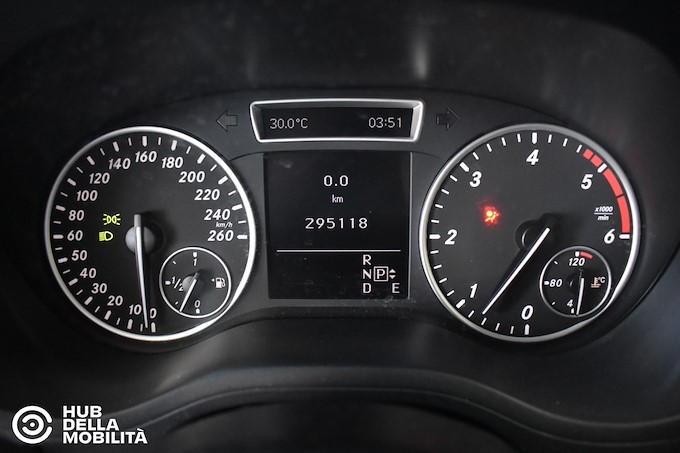 MERCEDES-BENZ B 180 CDI Automatic Executive